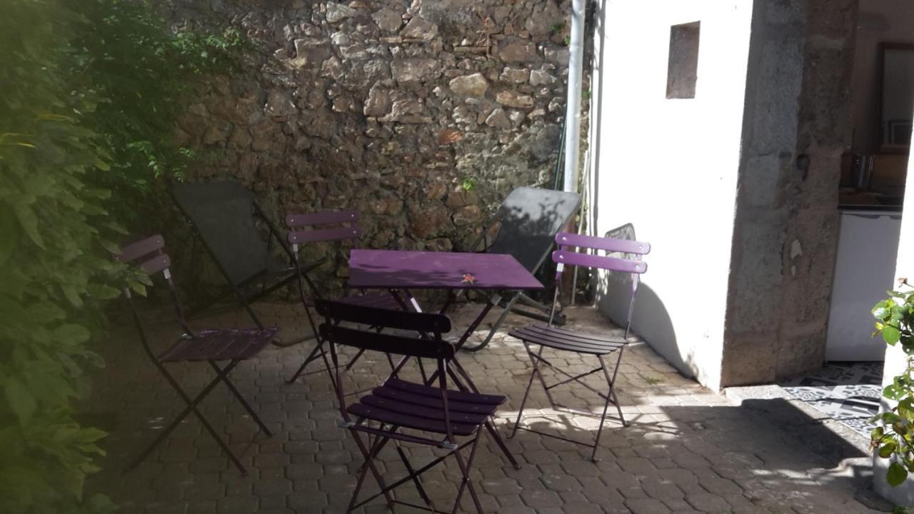 Caraussane Caractere Terrasse Sur Jardin Et Wifi Via Fibre En Coeur De Ville Sete Bagian luar foto
